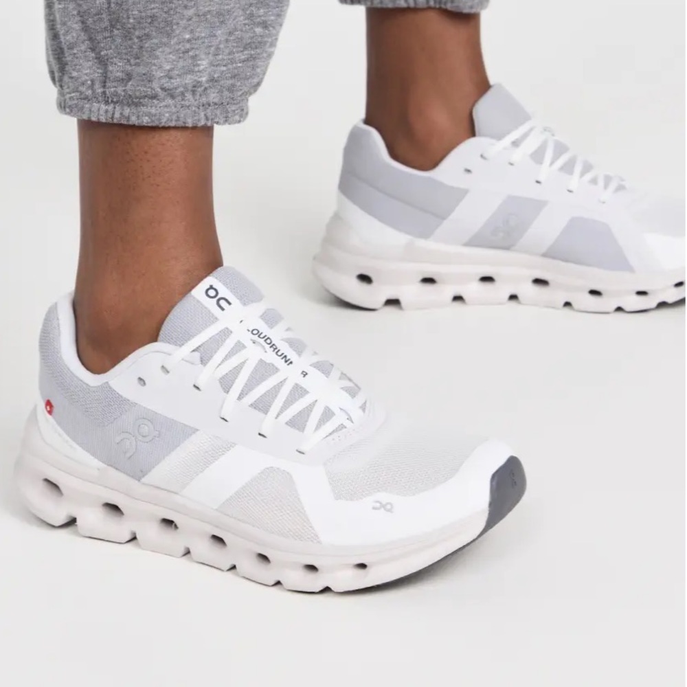 Women’s On Running Cloudrunner Sneakers